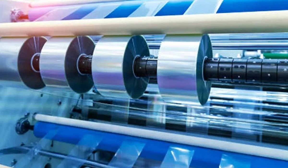 Exploring the Decorative Applications of Metalized BOPP Film in Luxury Product Packaging