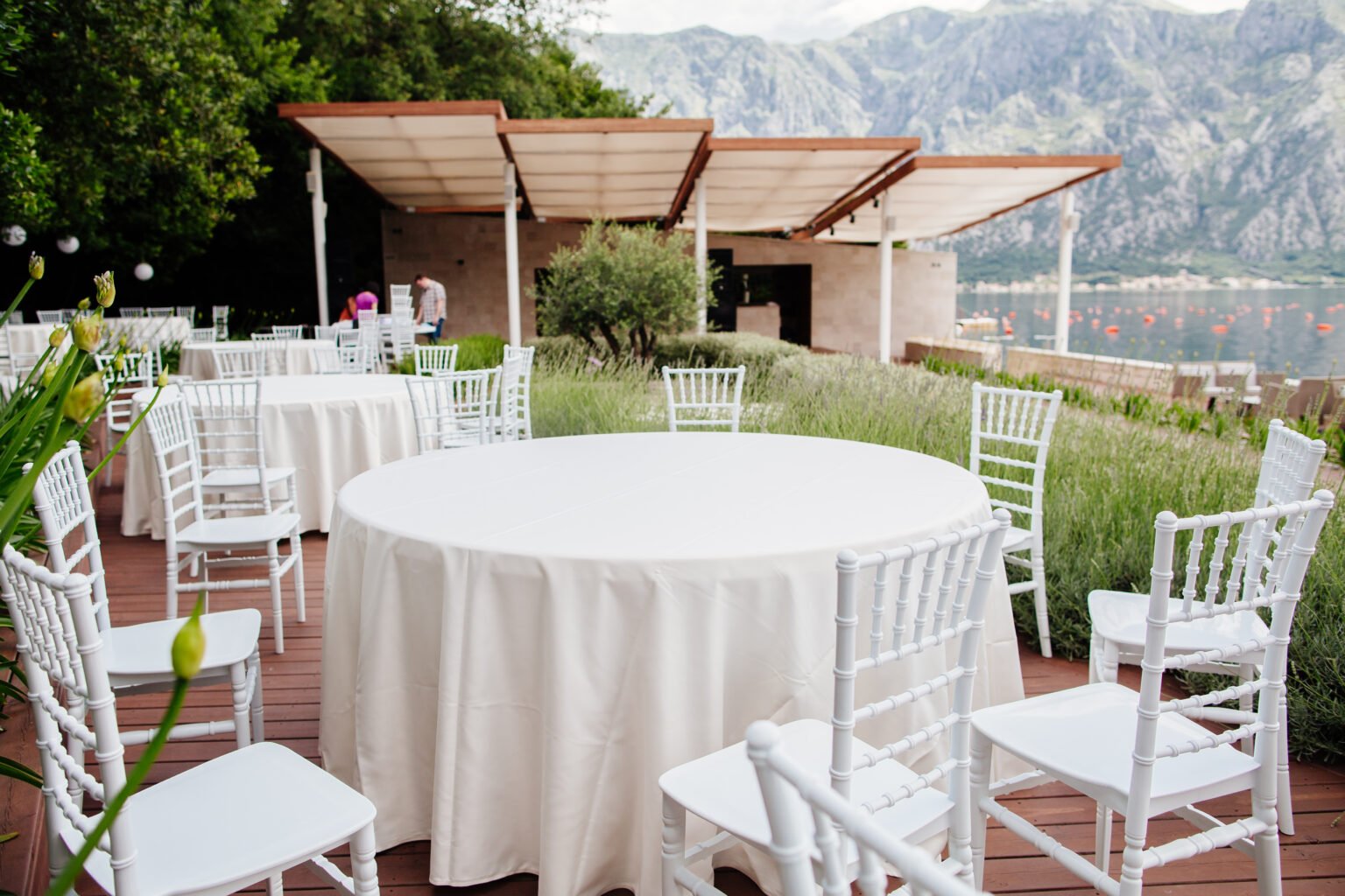 Premium Table Rentals for Luxury Events and Celebrations